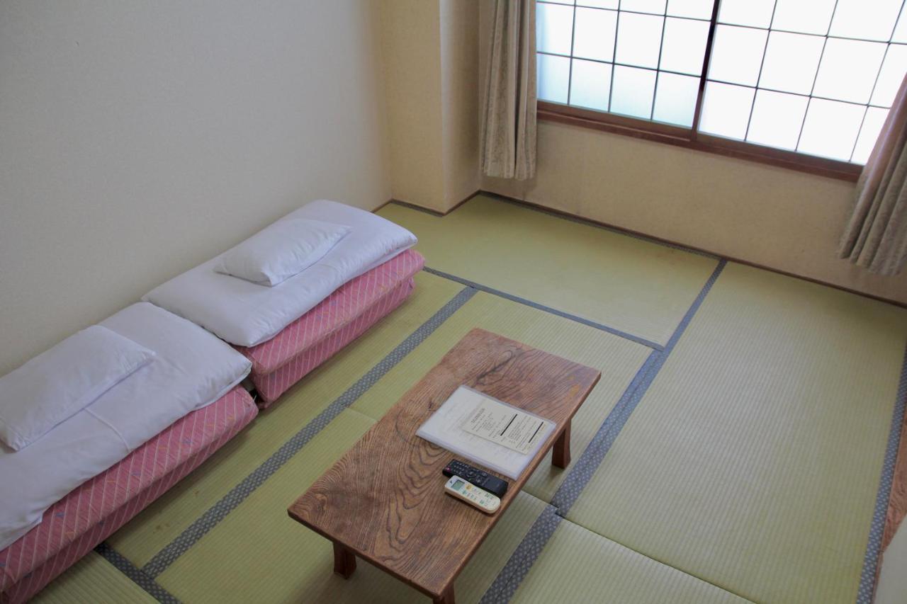 City Pension Tommy Rich Inn Kioto Exterior foto